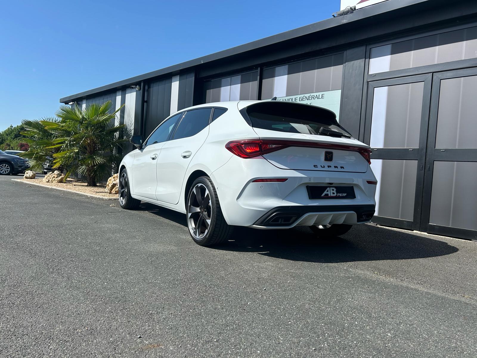 Cupra LEON 2.0 TDI 150CH V DSG7 – Image 7