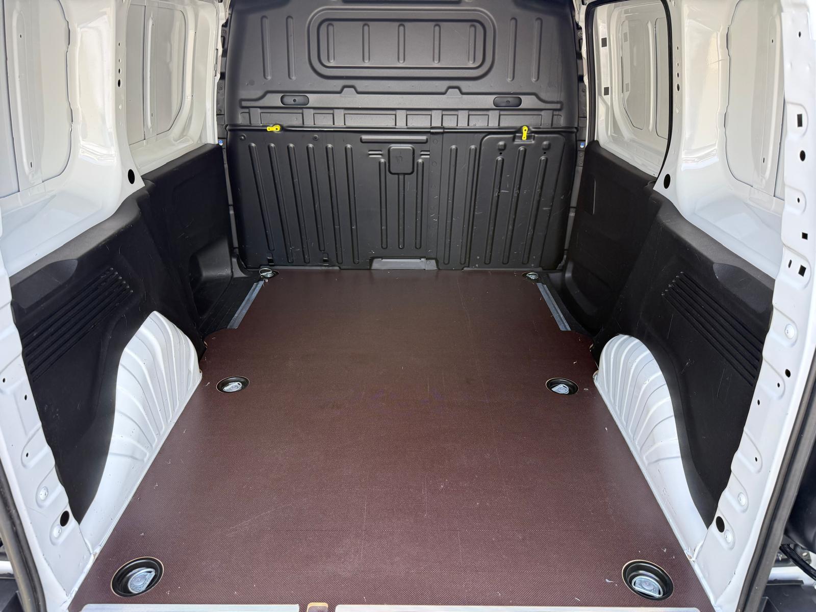Peugeot PARTNER STANDARD 650KG BLUEHDI 130CH S&S ASPHALT EAT8 – Image 3